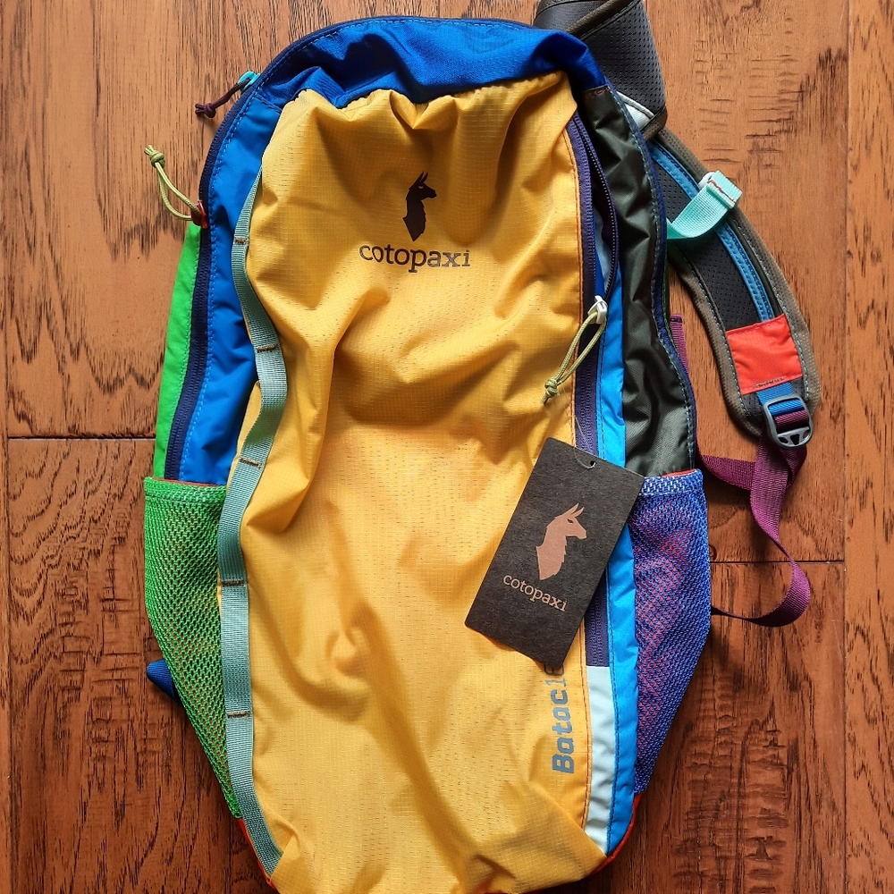 NWT Cotopaxi Batac Del Dia